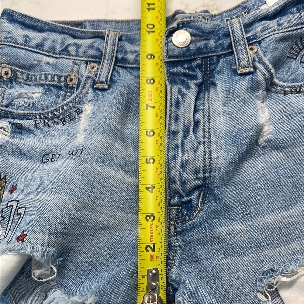 American Eagle Outfitters Vintage Hi-Rise Short Hand Painted Distressed Size 6 - Picture 13 of 13